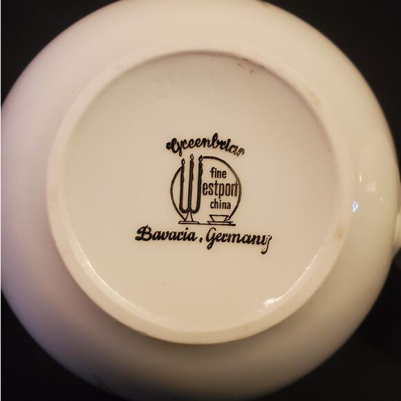 MCM Westport China Creamer n Covered Sugar in Greenbriar Platinum Trim - Picture 6 of 6